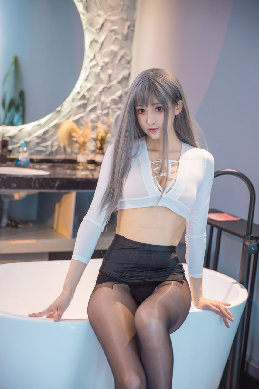 浴缸湿身 性感黑丝 1